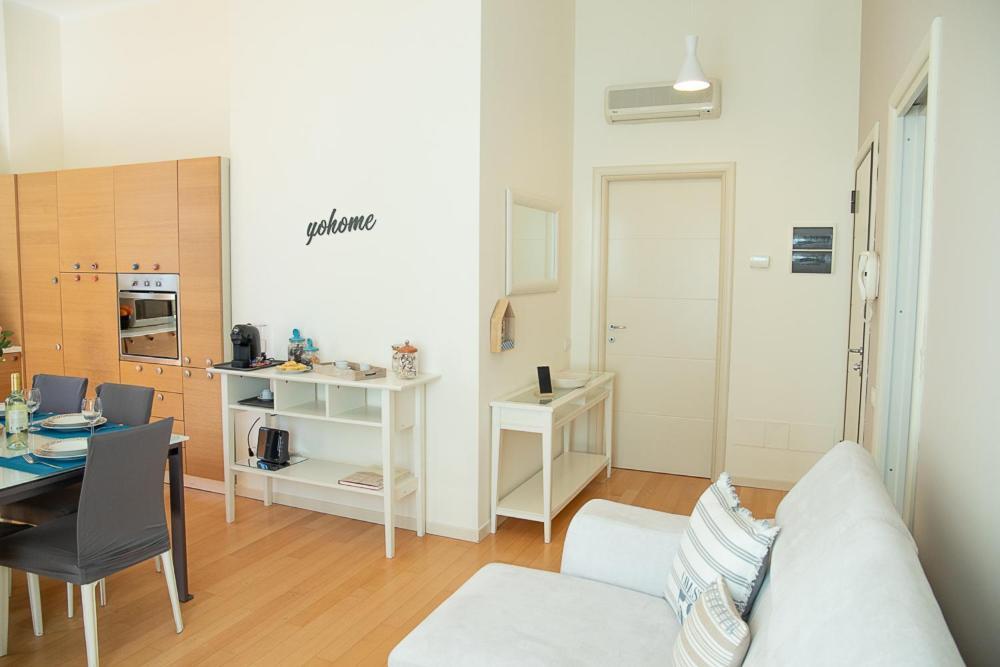 Zara D'Amare A Pesaro 10 Metri Dalla Spiaggia By Yohome Εξωτερικό φωτογραφία