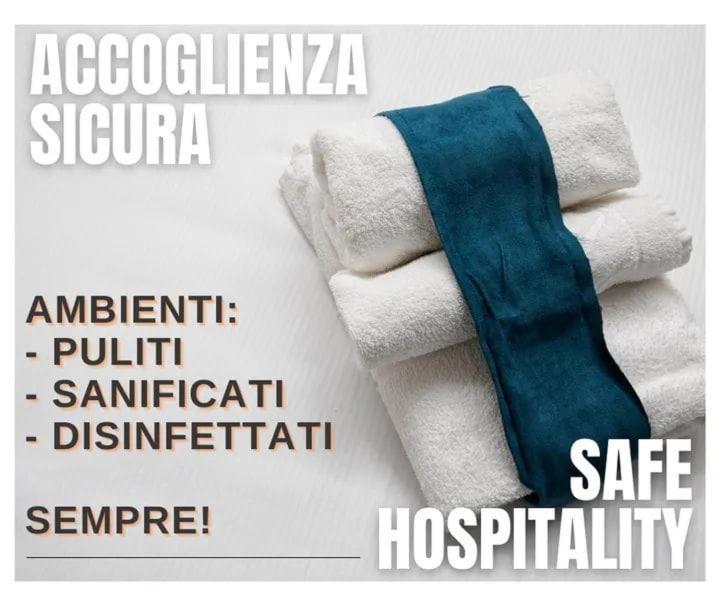 Zara D'Amare A Pesaro 10 Metri Dalla Spiaggia By Yohome Εξωτερικό φωτογραφία